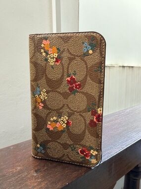 Coach Folio Wallet & Case for iPhone 11 Pro